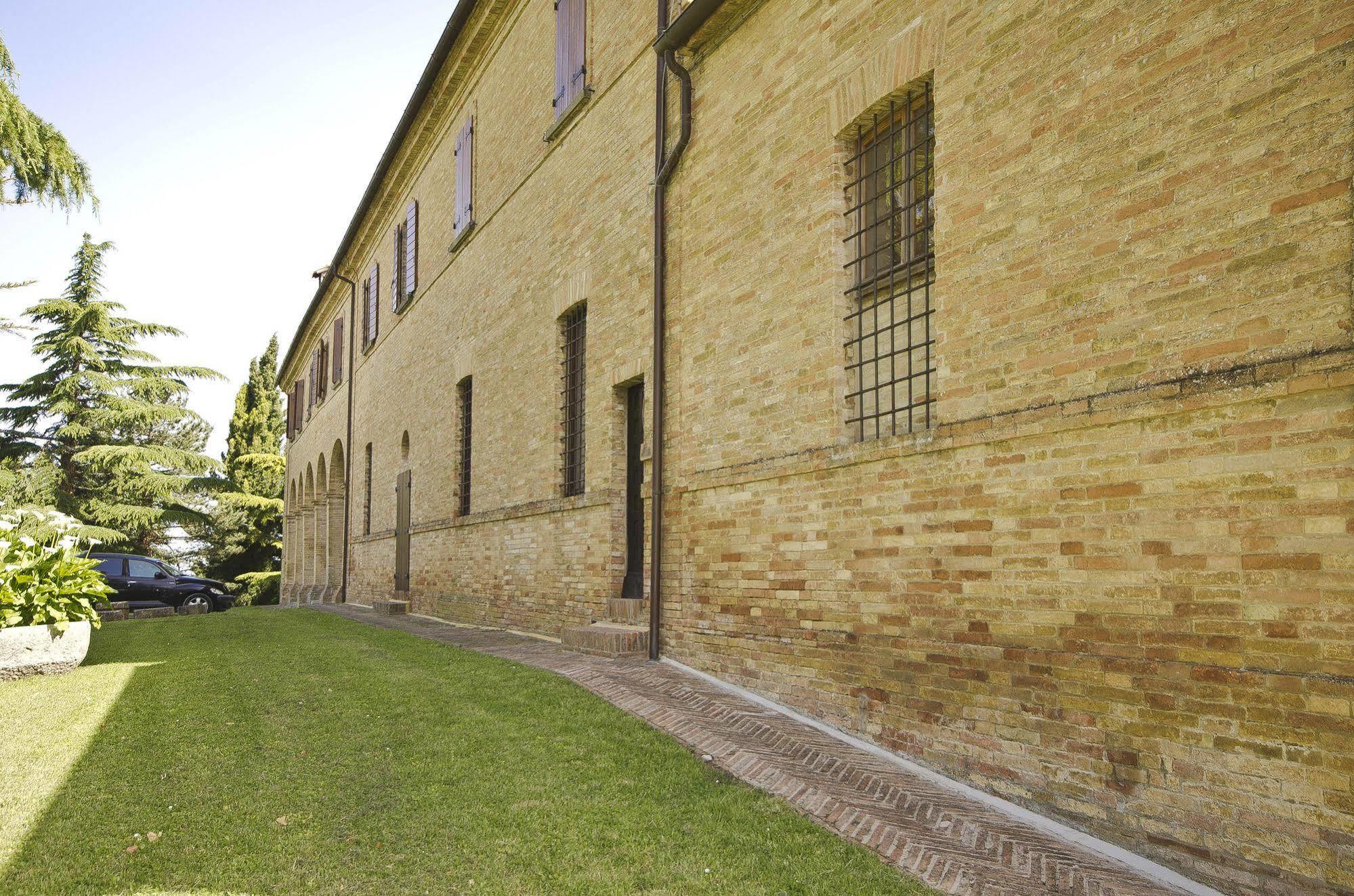 Convento Di San Francesco Mondaino B&B 외부 사진